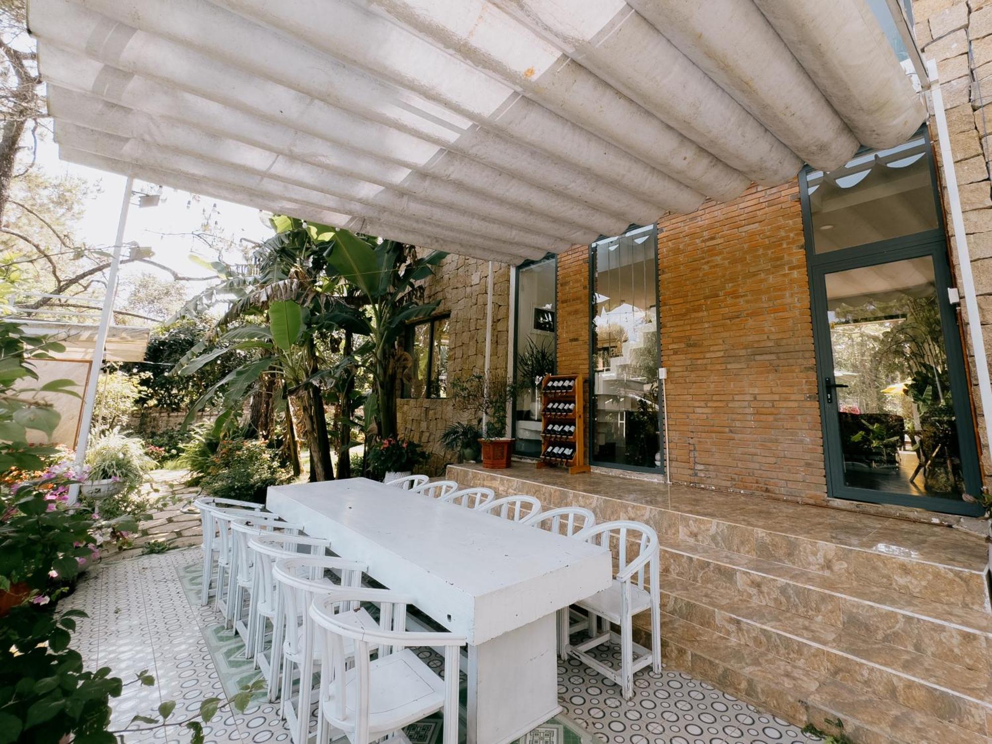 Camelia Coffee & Homestay Kon Von Kla Exteriér fotografie