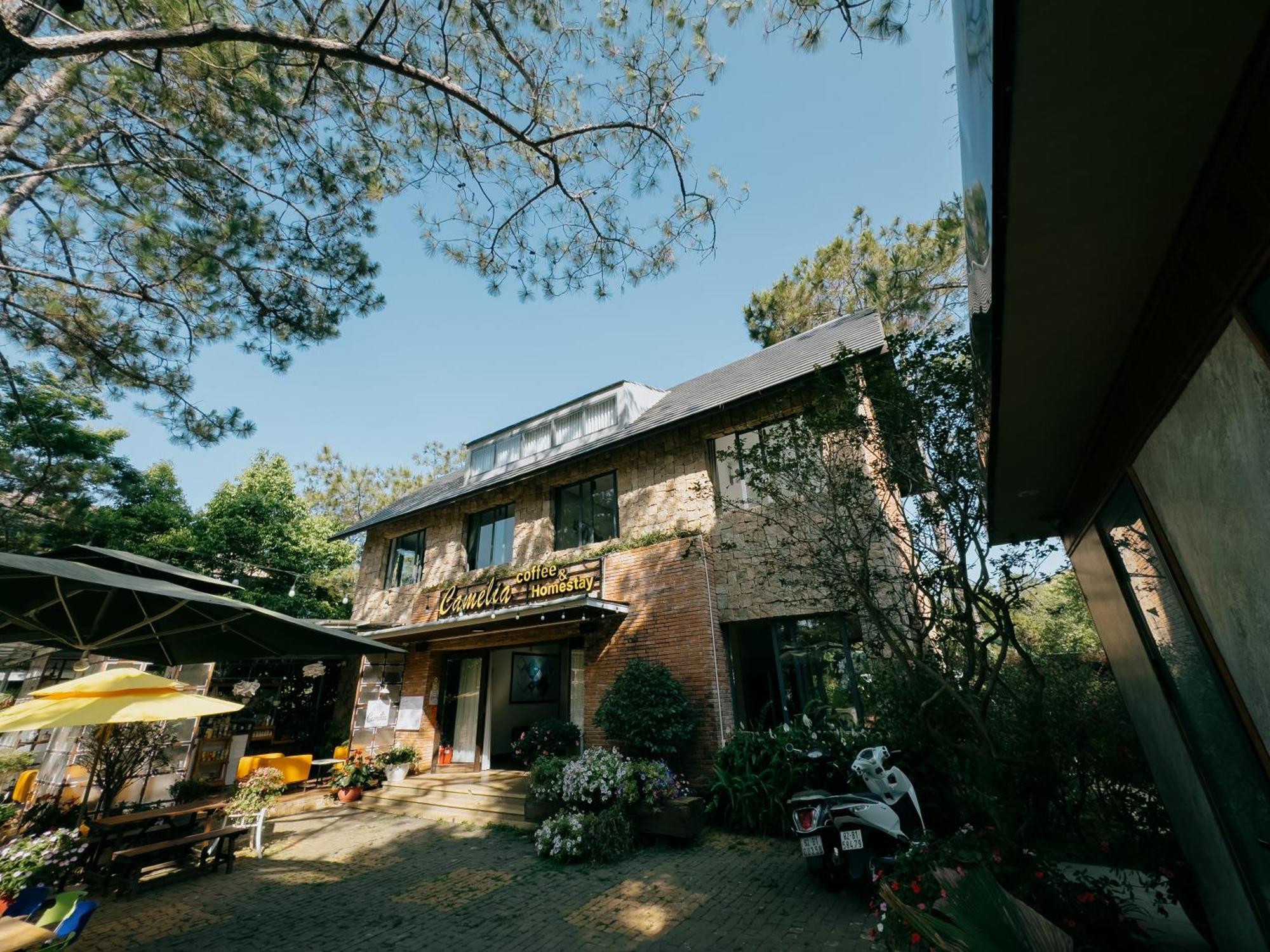 Camelia Coffee & Homestay Kon Von Kla Exteriér fotografie